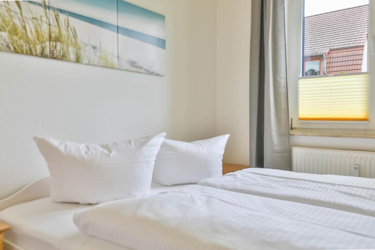 Apartment Diana Mit Terrasse Zempin Ngoại thất bức ảnh